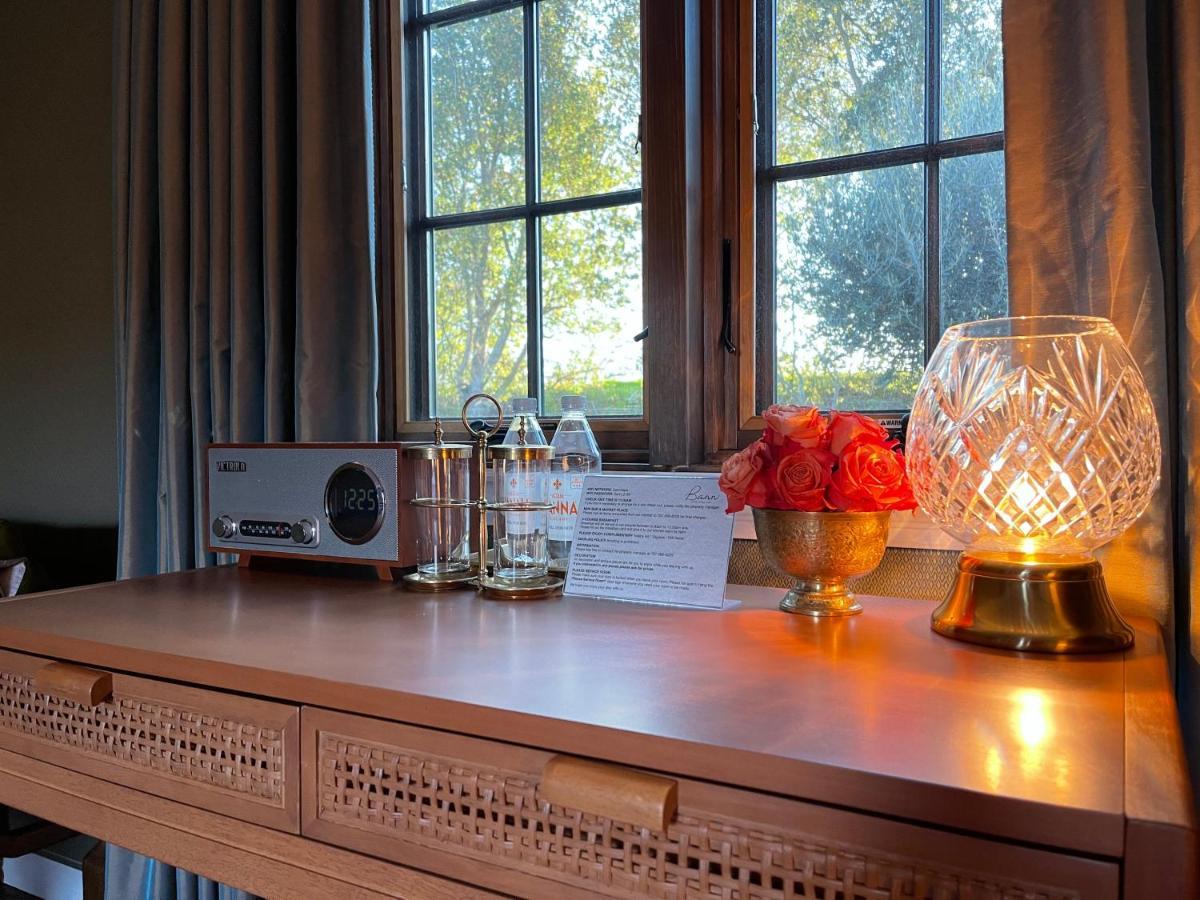 Bann At Oak Knoll Napa Bed & Breakfast ภายนอก รูปภาพ