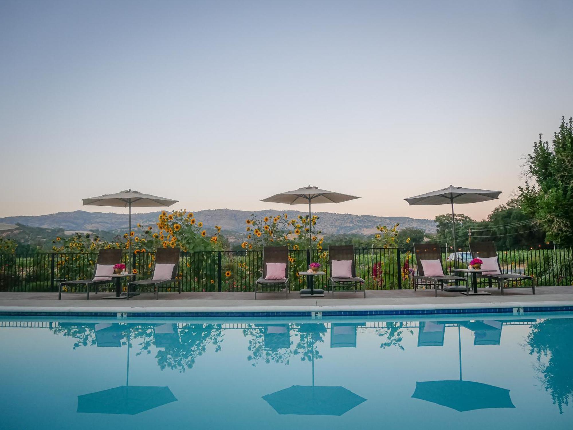 Bann At Oak Knoll Napa Bed & Breakfast ภายนอก รูปภาพ